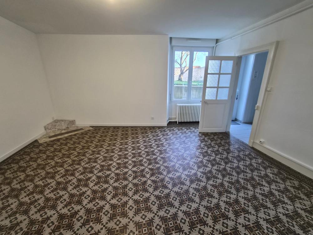 Vierzon Centre, Très agréable Maison de ville