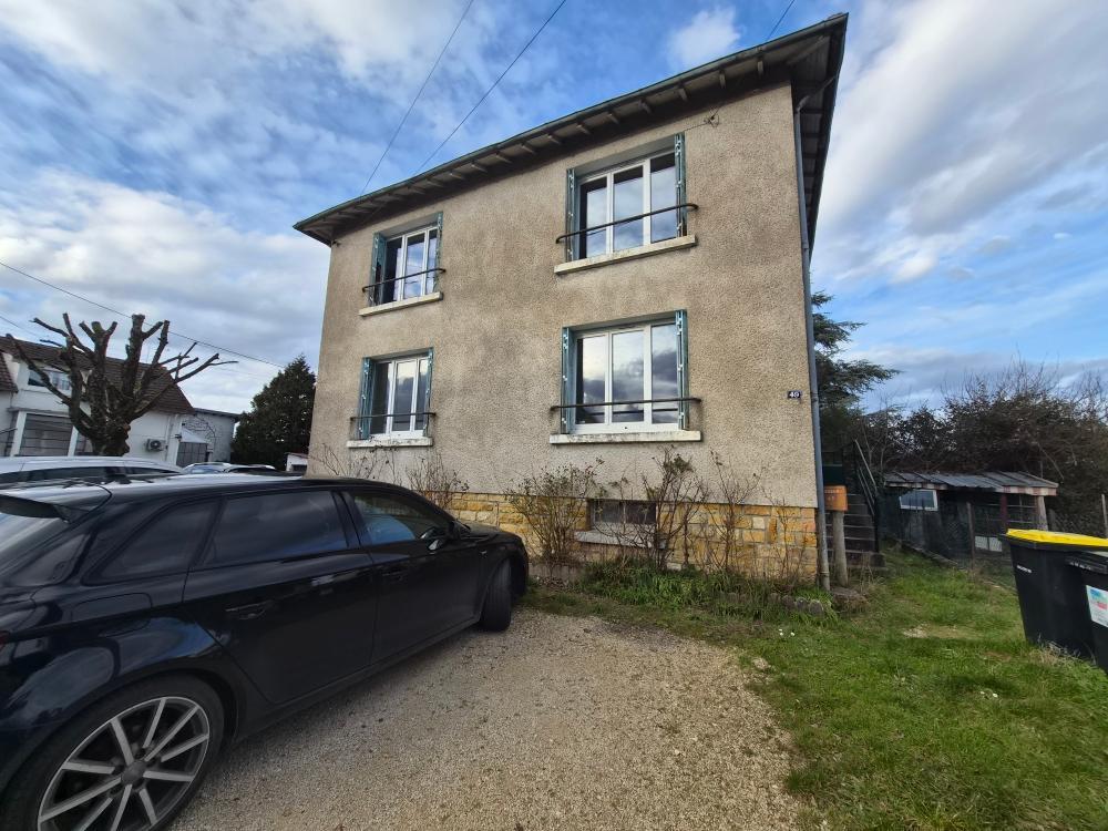 IMMEUBLE A USAGE LOCATIF