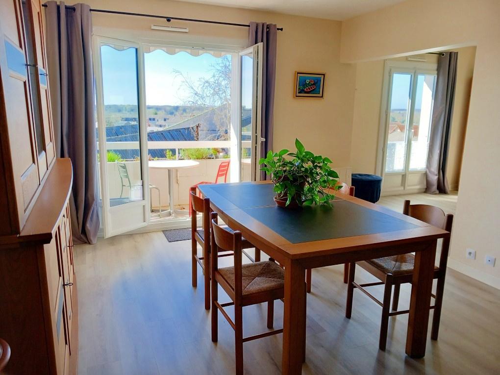 APPARTEMENT VIERZON