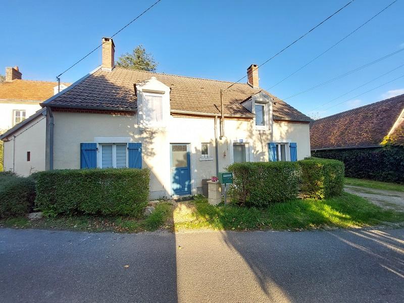 MAISON EN PIERRE A MASSAY