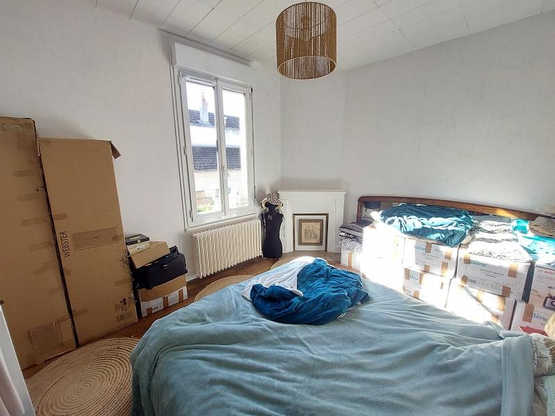 CHARMANTE MAISON TYPE 2 VIERZON