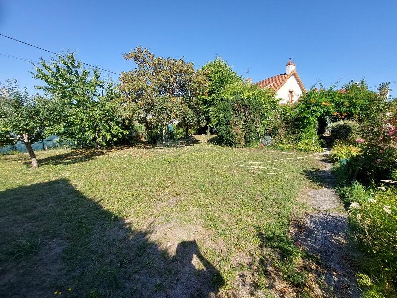 VIERZON Belle maison de ville 5 pièces