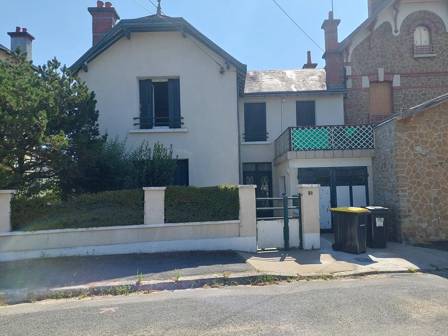 MAISON DE CARACTERE A VIERZON