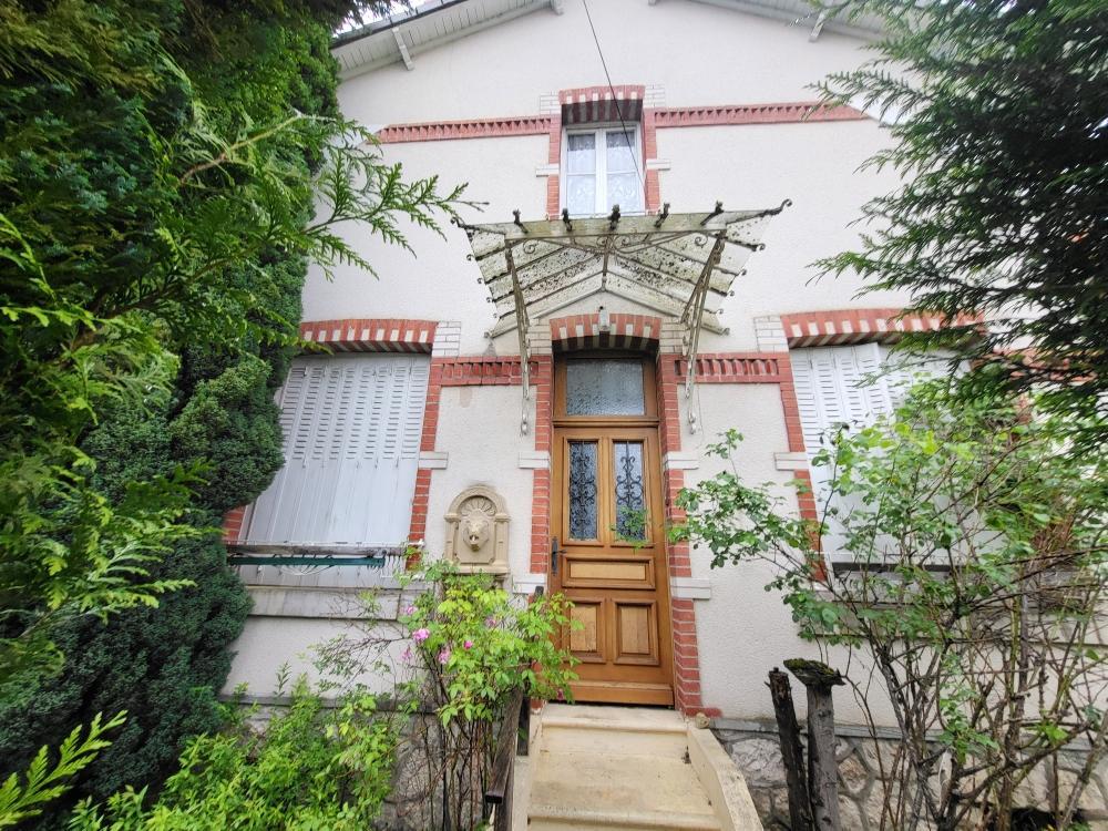 VIERZON Qu. Bois d'Yevre Maison de ville