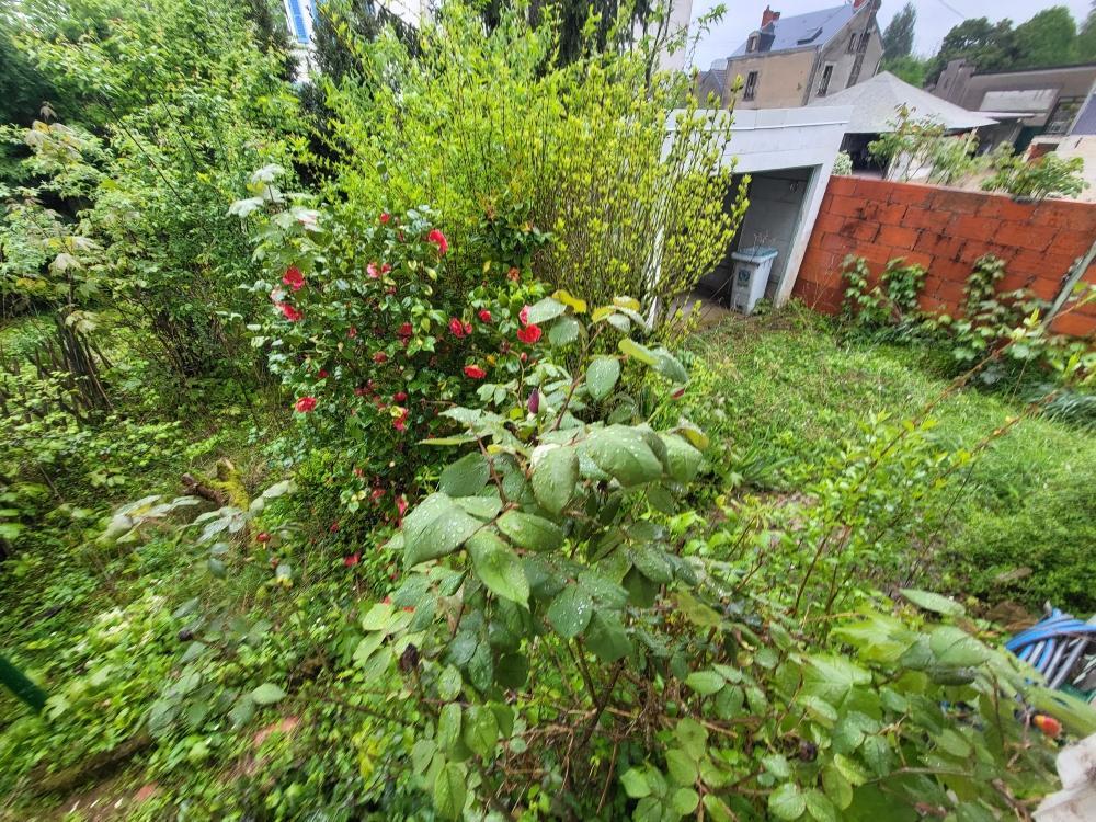 VIERZON Qu. Bois d'Yevre Maison de ville