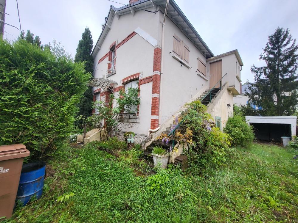 VIERZON Qu. Bois d'Yevre Maison de ville