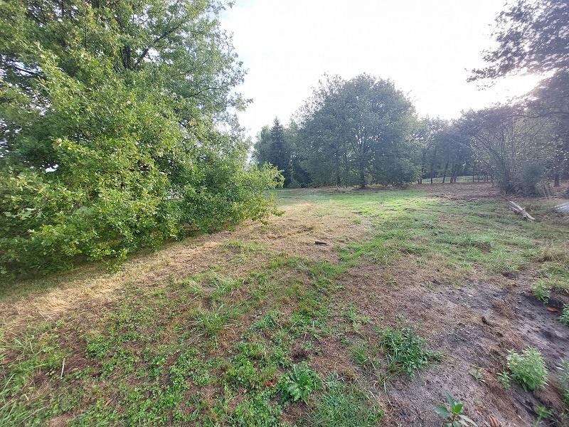 TERRAIN CONSTRUCTIBLE THEILLAY