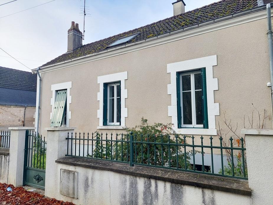 MAISON RENOVEE VIERZON