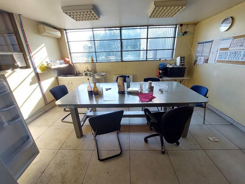 Vierzon Bâtiment industriel