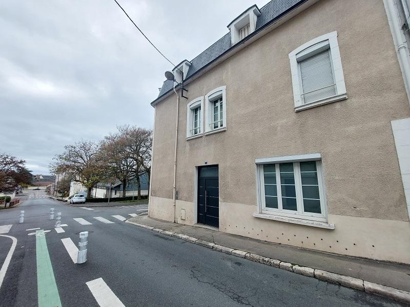 BELLE MAISON DE VILLE VIERZON